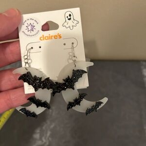 Claire's white Black Crescent moon dangle Halloween Earrings featuring bats